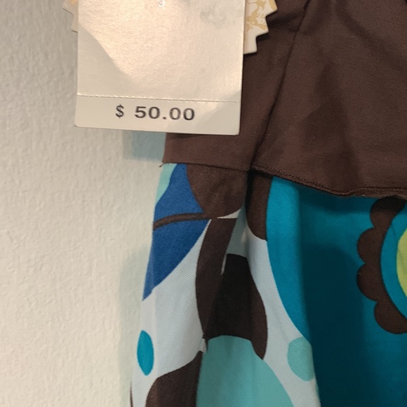 Speechless-Sundress- Med. -Pit to Pit, 18 Inches, Top to bottom 31 Inches. - Picture 10 of 10